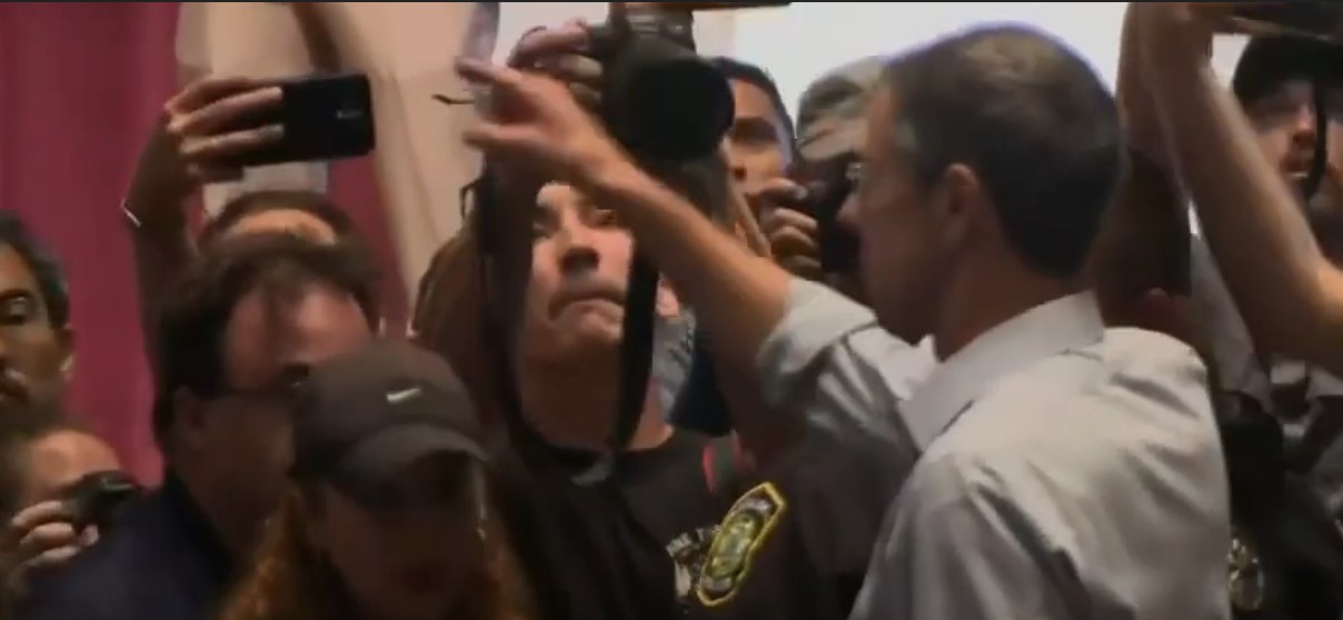 Beto O'Rourke Crashes Press Conference And Confronts Greg Abbott On Uvalde Mass Shooting
