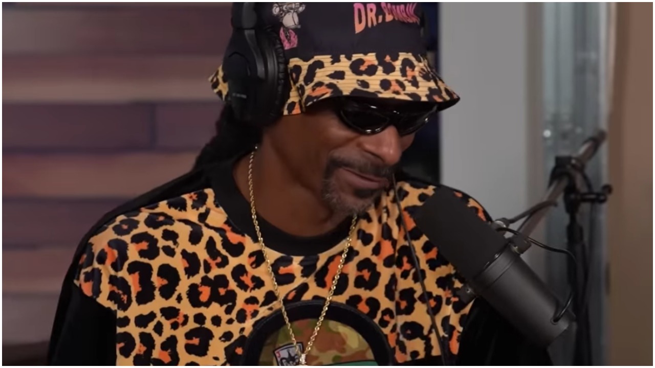 Snoop Dogg Recalls Fainting After Visiting Mortally Wounded Tupac In the Hospital 