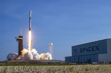 Watch SpaceX launch second batch of satellites in 24 hours