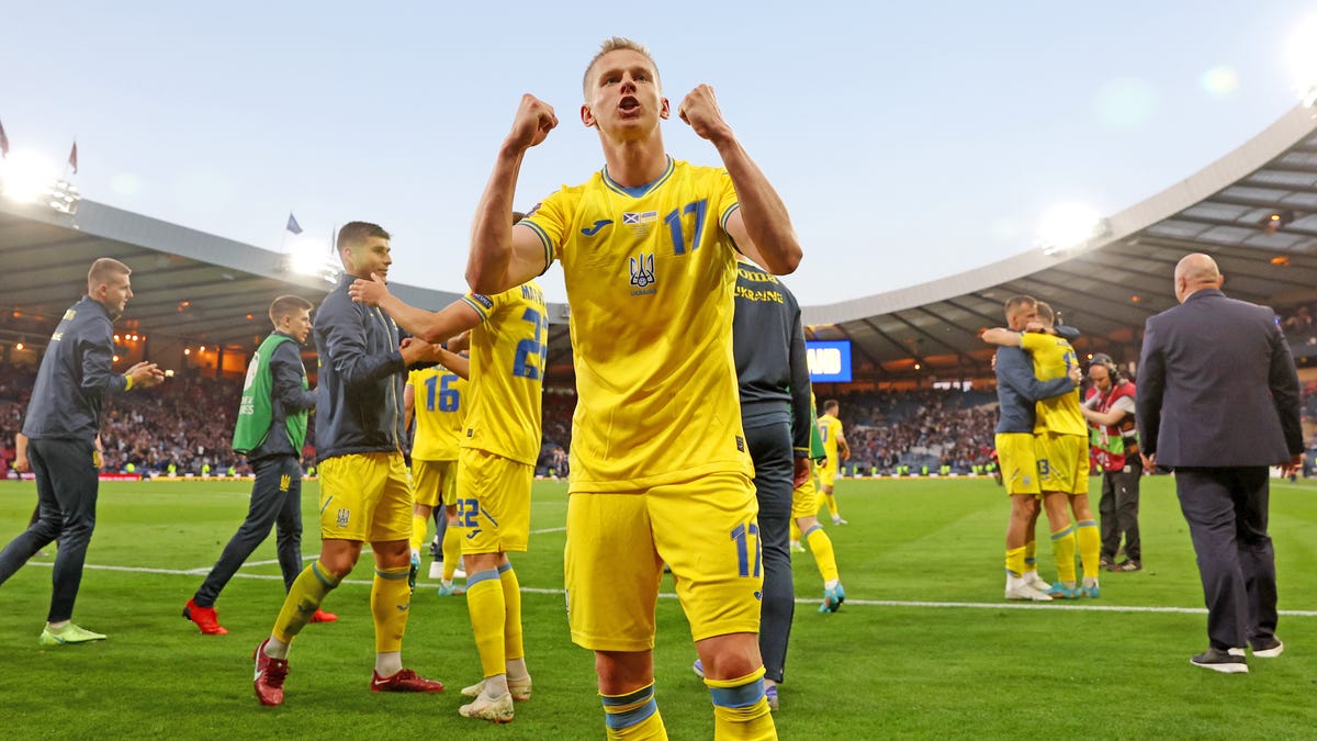 Emotional Ukraine team one win away from 2022 World Cup
