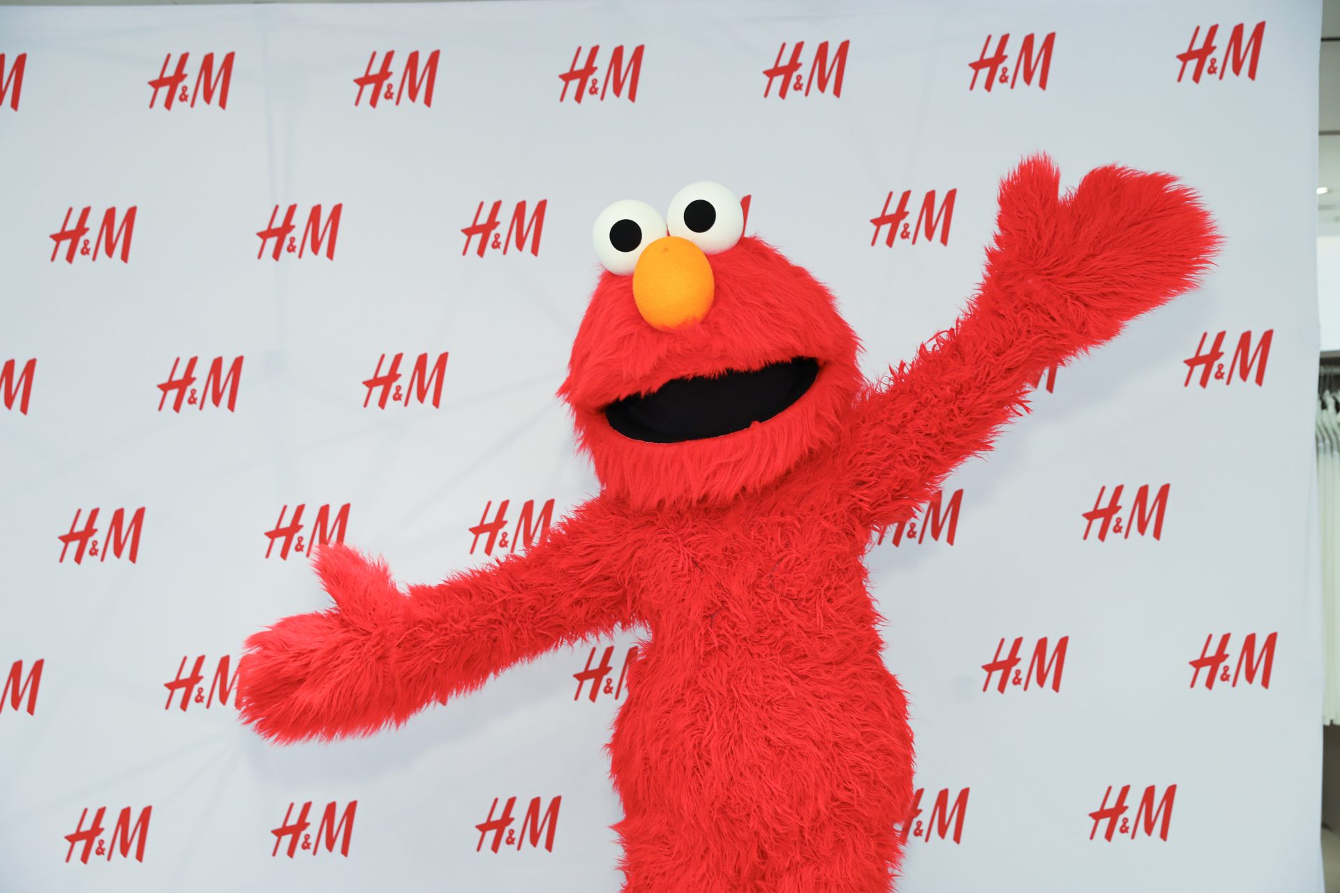 Sesame Workshop Releases New PSA Sharing That Elmo Has Now Received The COVID-19 Vaccine