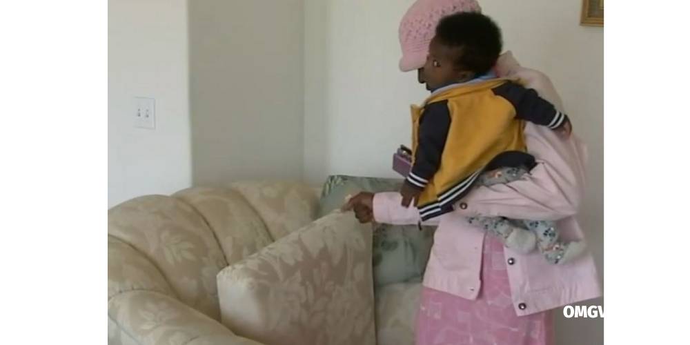 Nigerian Woman In US Finds $36,000 Hidden In Sofa She Bought Online