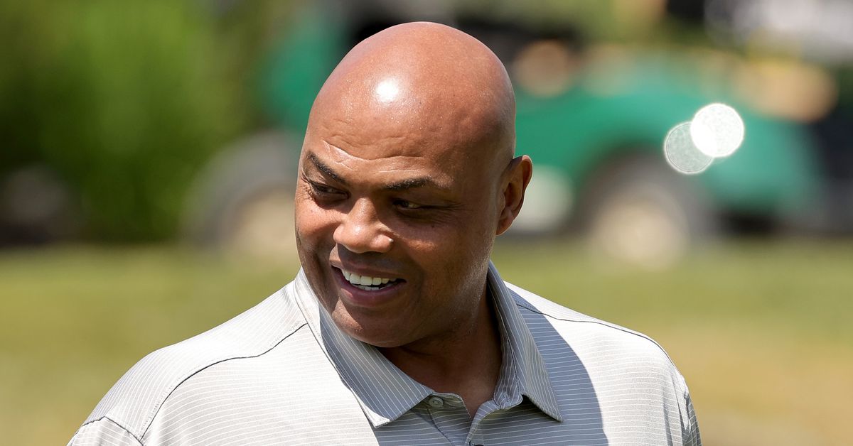 Charles Barkley to LIV Golf? Plus, a Face-off at the L.A. Times