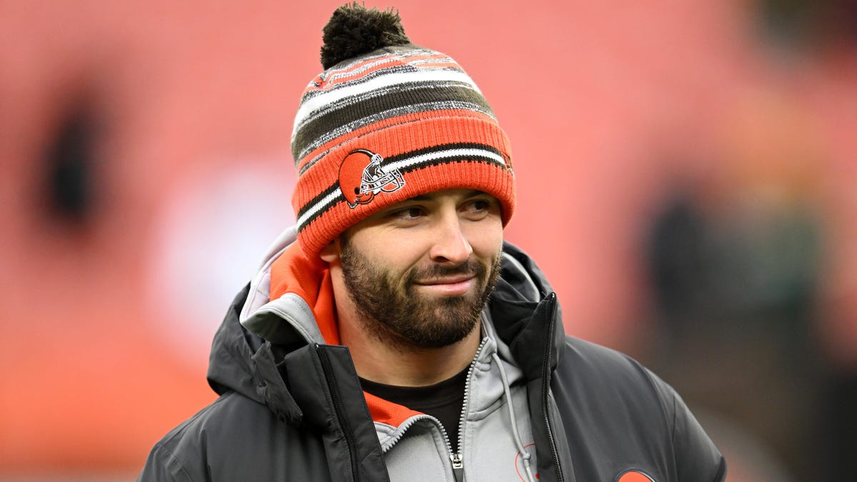 Even with Watson’s future in jeopardy, Mayfield should leave the Browns