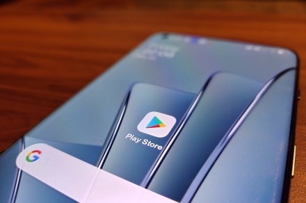 Google Play Store now offers third-party app payments