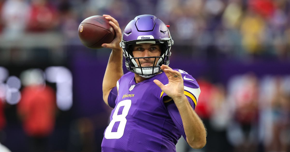 Having an Extra Fun Time at the Ballpark, and Pete Bercich on the Vikings’ Season