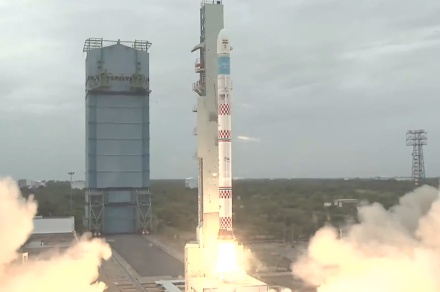 India launches new rocket but has satellite placement issue