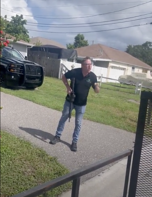 Florida Man Arrested, Guns Seized After Pulling AR-9 Rifle on Father-Daughter Landscaping Team for Blocking Driveway