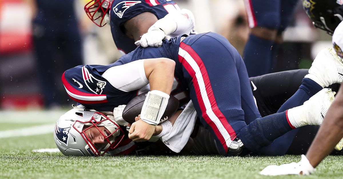 Mac Goes Down. Plus, James White on the Pats’ Offense Finding a Rhythm.