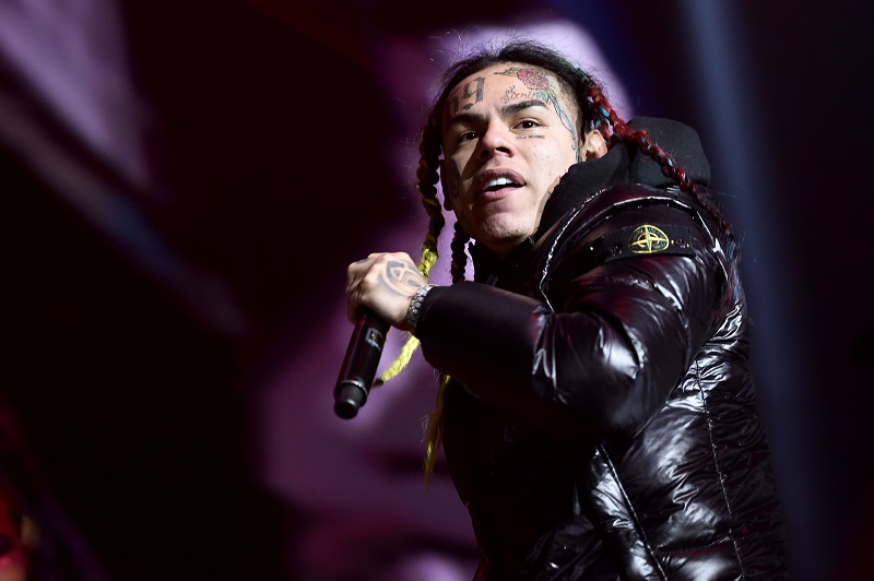 The Source |6ix9ine Travels to Russia, says 